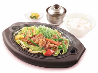 豚バラ肉の鉄板焼き