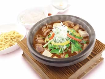 豚肉と豆腐の四川風煮込み